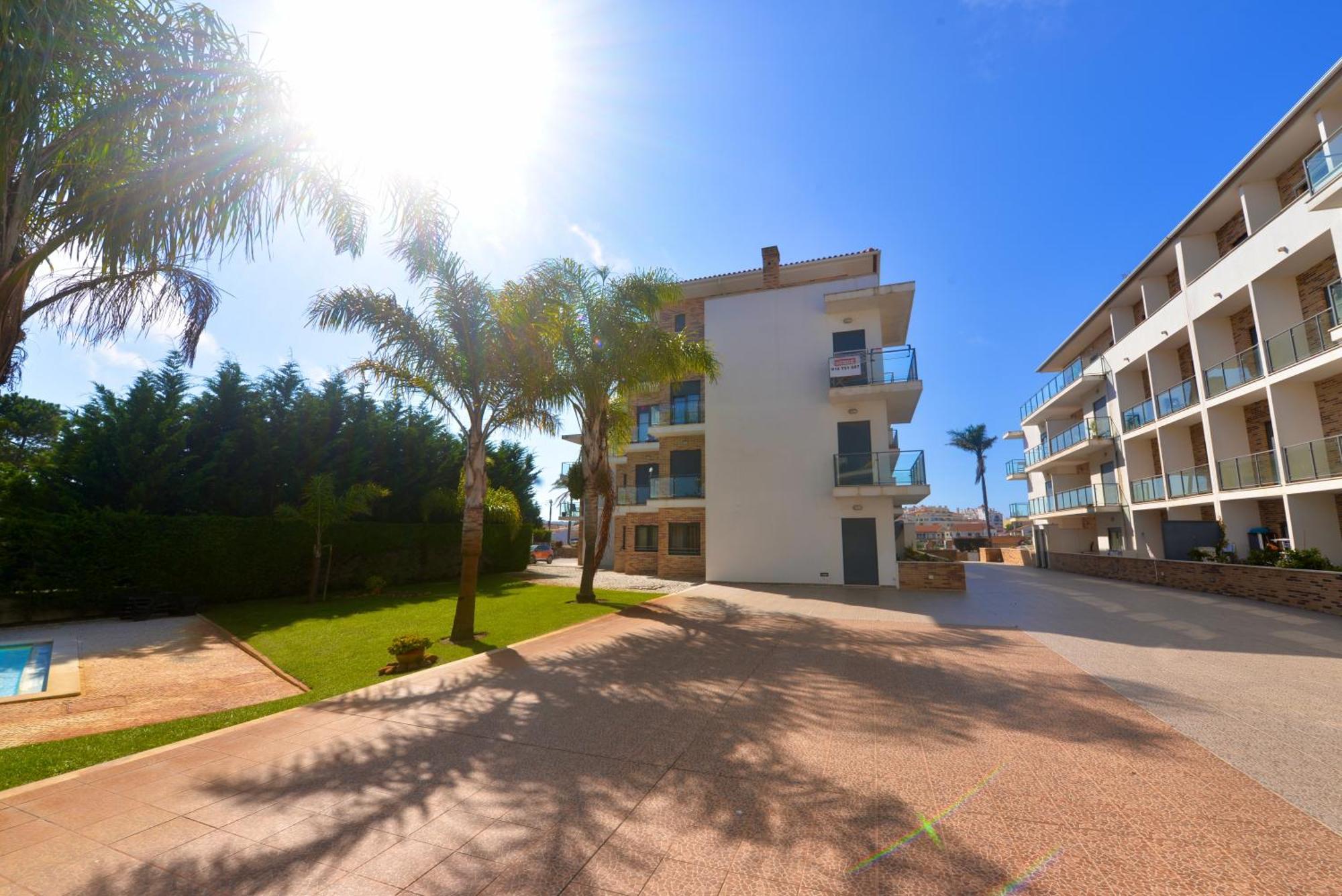Pebble - 1 Bedroom Apartment Sleeps 5 With Pool & Tennis Court São Martinho do Porto Dış mekan fotoğraf